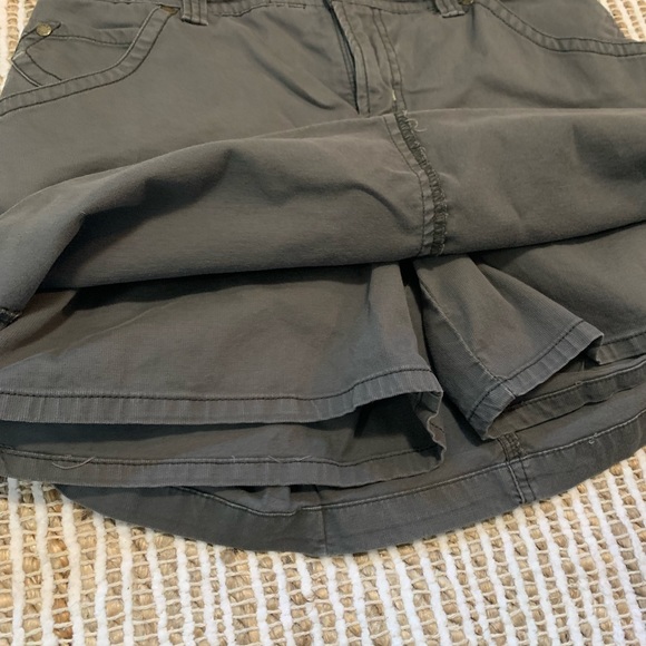 cargo skirt w/ shorts underneath🤍 - Picture 3 of 3